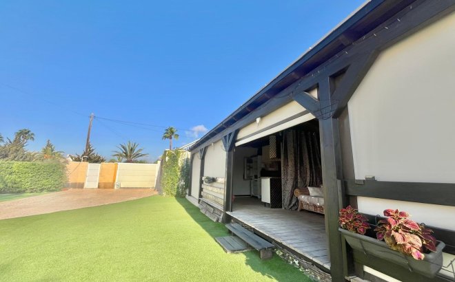 Resale - Villa -
Torrevieja - San Luis