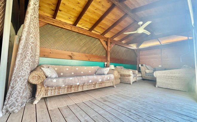 Resale - Villa -
Torrevieja - San Luis