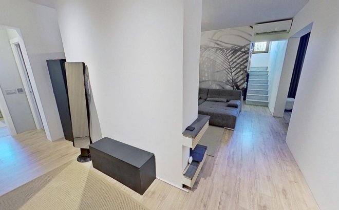 Resale - Villa -
Torrevieja - San Luis