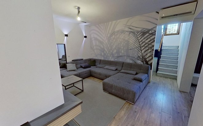 Resale - Villa -
Torrevieja - San Luis