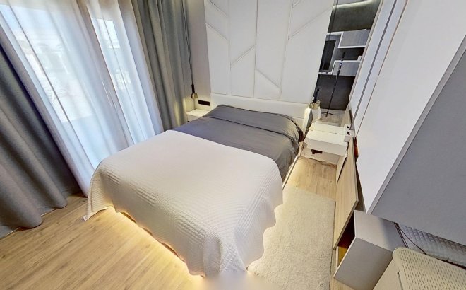 Resale - Villa -
Torrevieja - San Luis