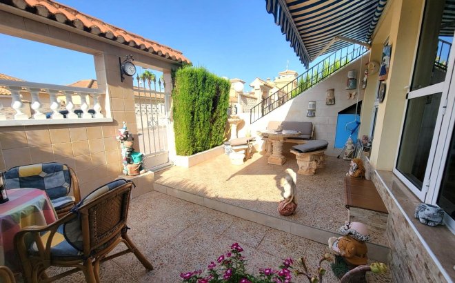 Resale - Bungalow -
Torrevieja - Los Frutales