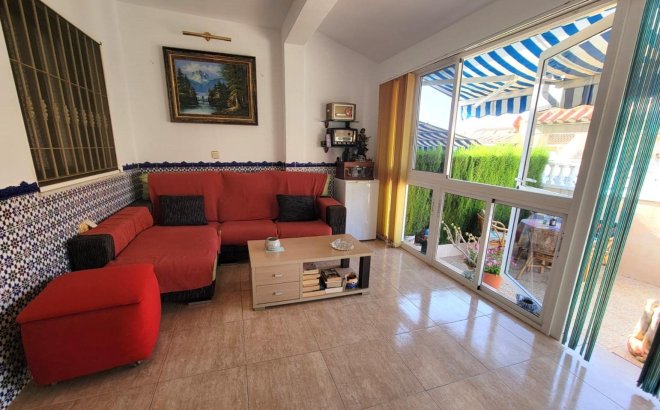 Resale - Bungalow -
Torrevieja - Los Frutales