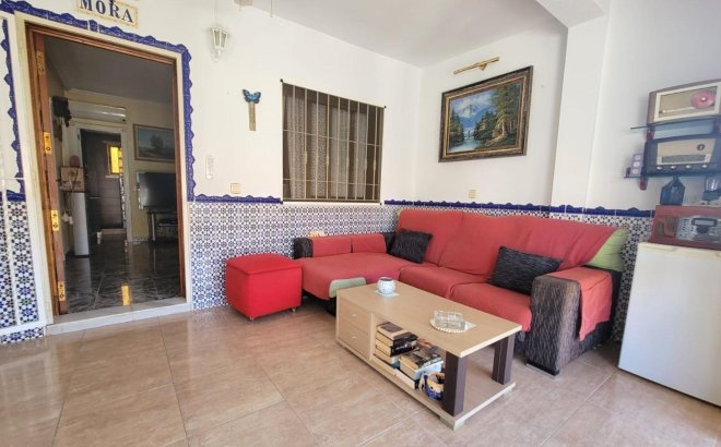 Resale - Bungalow -
Torrevieja - Los Frutales