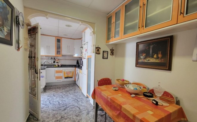 Resale - Bungalow -
Torrevieja - Los Frutales