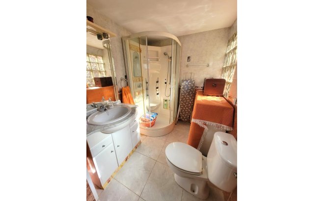 Resale - Bungalow -
Torrevieja - Los Frutales