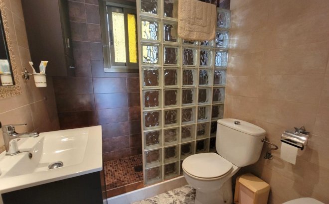 Resale - Bungalow -
Torrevieja - Los Frutales