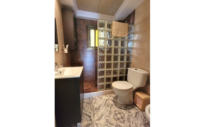 Resale - Bungalow -
Torrevieja - Los Frutales