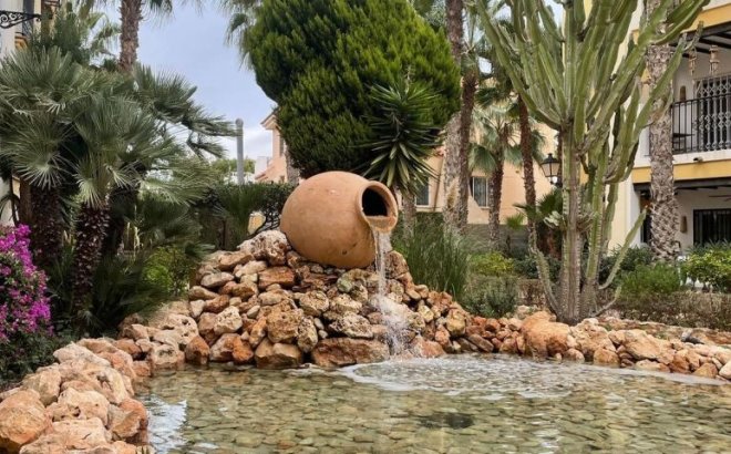 Resale - Apartment -
Torrevieja - Costa Blanca