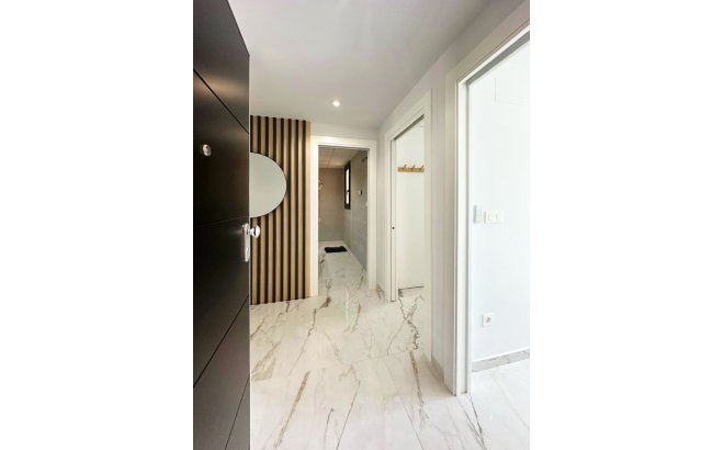 Revente - Appartement -
Torrevieja - Costa Blanca