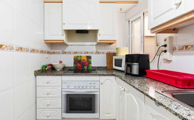 Revente - Appartement -
Torrevieja - Centro