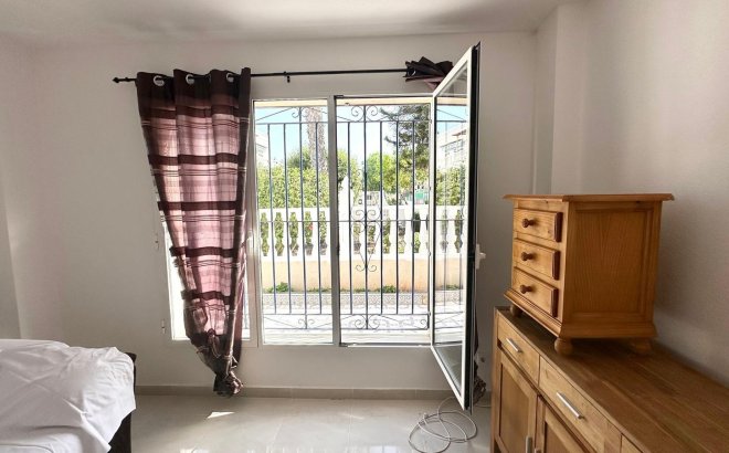 Resale - Town House -
Torrevieja - Carrefour