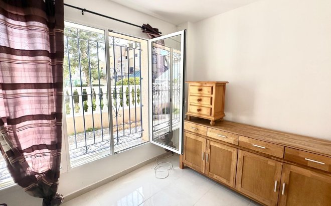 Resale - Town House -
Torrevieja - Carrefour