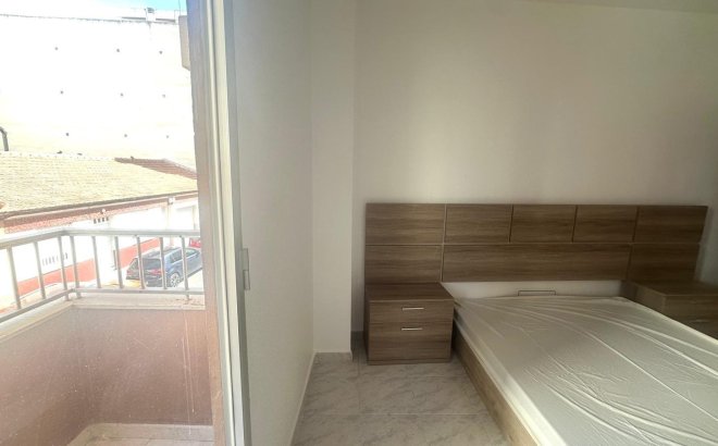 Revente - Appartement -
Torrevieja - Estacion De Autobuses