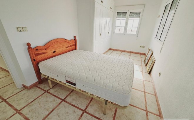 Revente - Villa -
Torrevieja - La Siesta - El Salado - Torreta