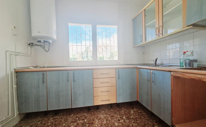 Resale - Villa -
Torrevieja - Los Balcones - Los Altos del Edén