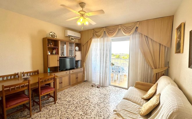 Resale - Apartment -
Torrevieja - Punta Prima