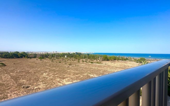 Resale - Apartment -
Torrevieja - Punta Prima