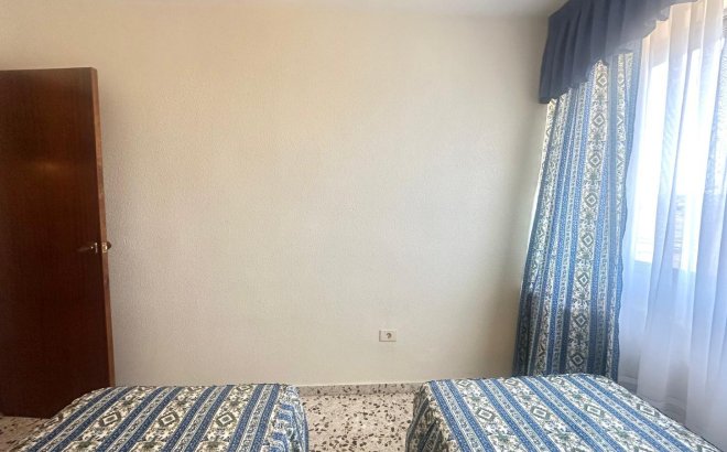 Resale - Apartment -
Torrevieja - Punta Prima