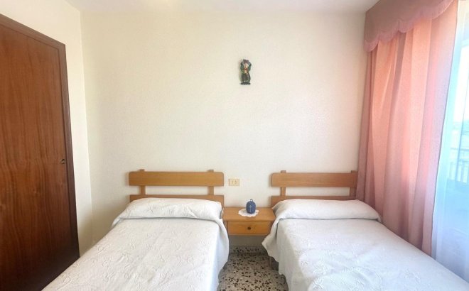 Resale - Apartment -
Torrevieja - Punta Prima