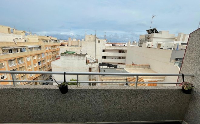 Resale - Penthouse -
Torrevieja - Centro