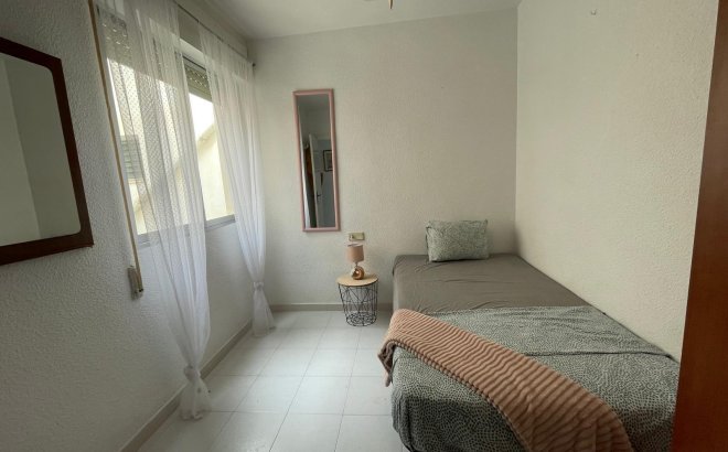 Resale - Penthouse -
Torrevieja - Centro