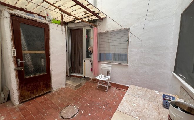 Resale - Apartment -
Torrevieja - Playa del Cura