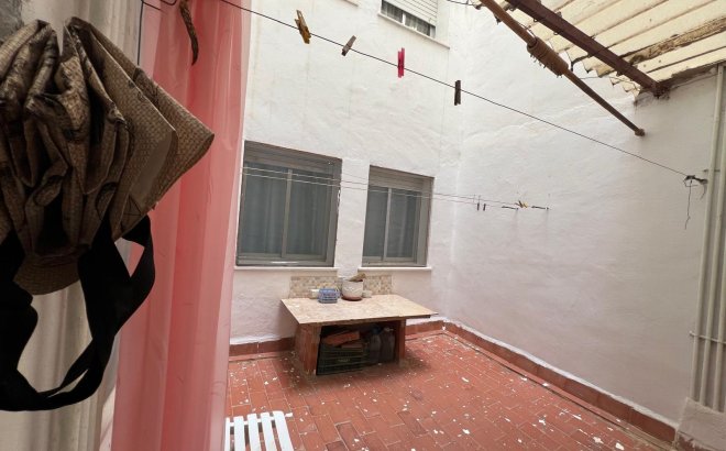 Resale - Apartment -
Torrevieja - Playa del Cura