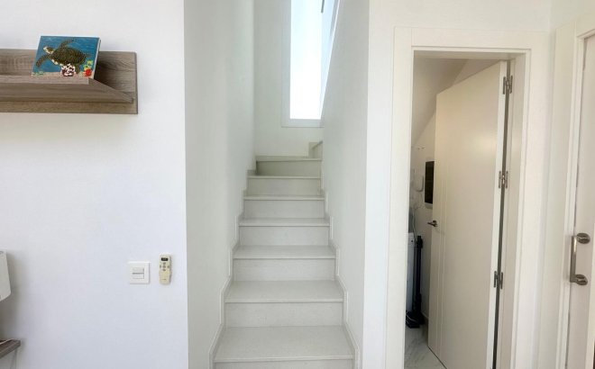 Resale - Villa -
Torrevieja - Miramar - Torre Del Moro