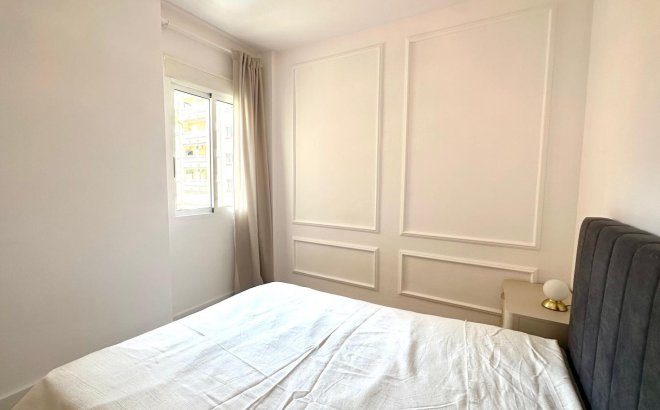 Herverkoop - Appartement -
Torrevieja - Centro