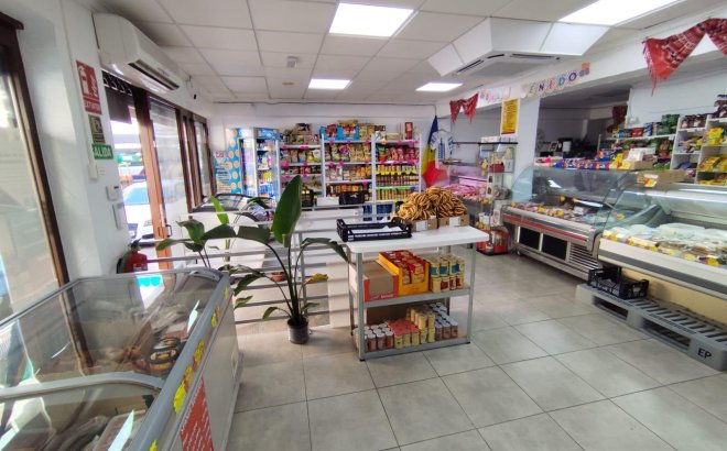 Resale - Commercial -
Torrevieja - Estacion De Autobuses