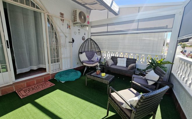 Resale - Bungalow -
Torrevieja - La Siesta - El Salado - Torreta