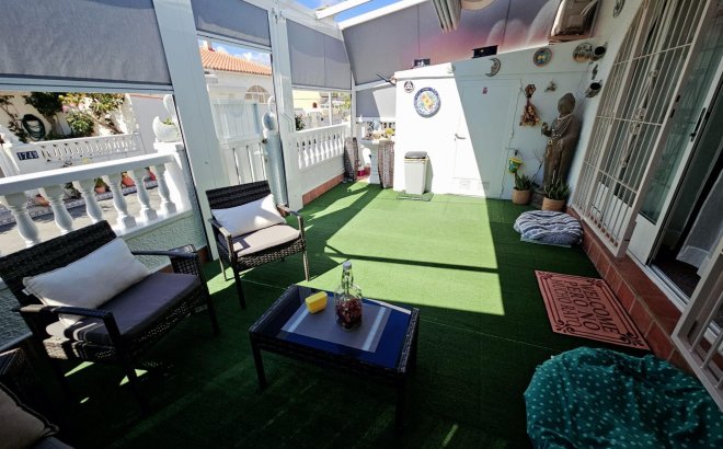 Resale - Bungalow -
Torrevieja - La Siesta - El Salado - Torreta