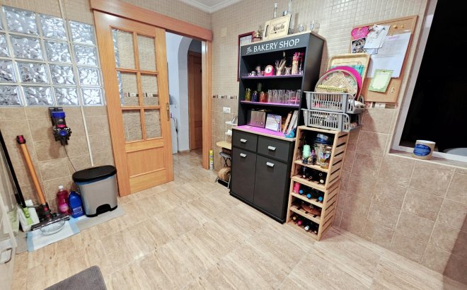 Resale - Bungalow -
Torrevieja - La Siesta - El Salado - Torreta