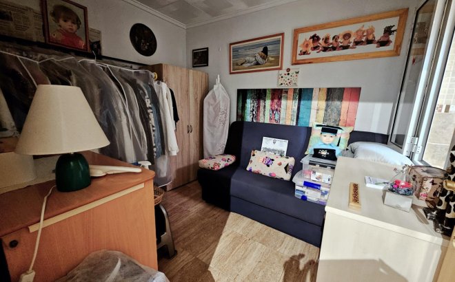 Resale - Bungalow -
Torrevieja - La Siesta - El Salado - Torreta