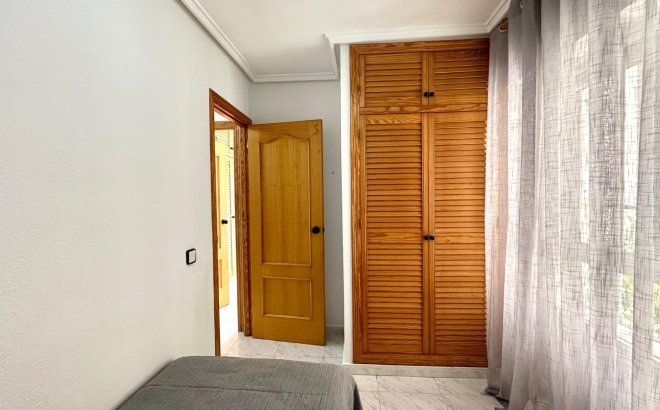 Revente - Appartement -
Torrevieja - Playa del Cura