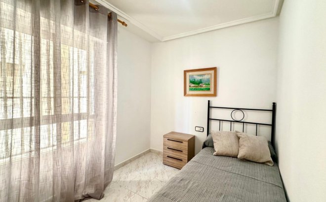 Revente - Appartement -
Torrevieja - Playa del Cura