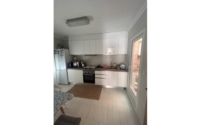 Resale - Town House -
Torrevieja - Centro