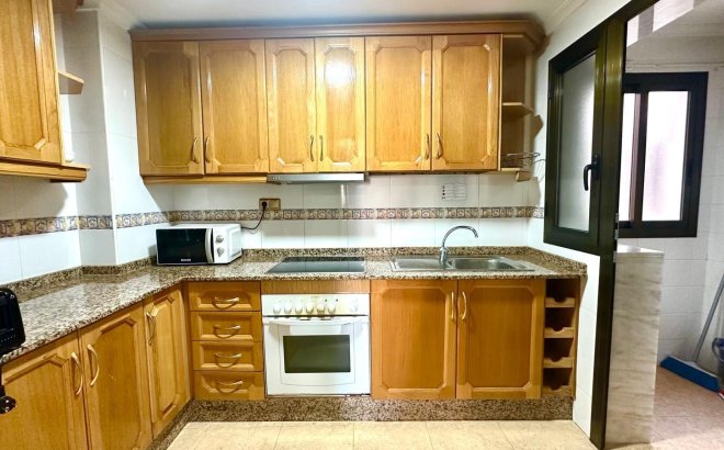Herverkoop - Appartement -
Torrevieja