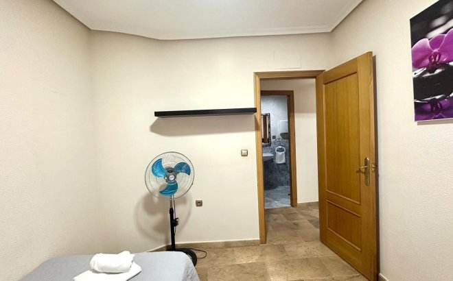 Herverkoop - Appartement -
Torrevieja