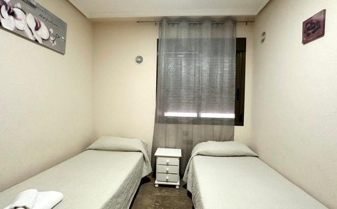 Herverkoop - Appartement -
Torrevieja