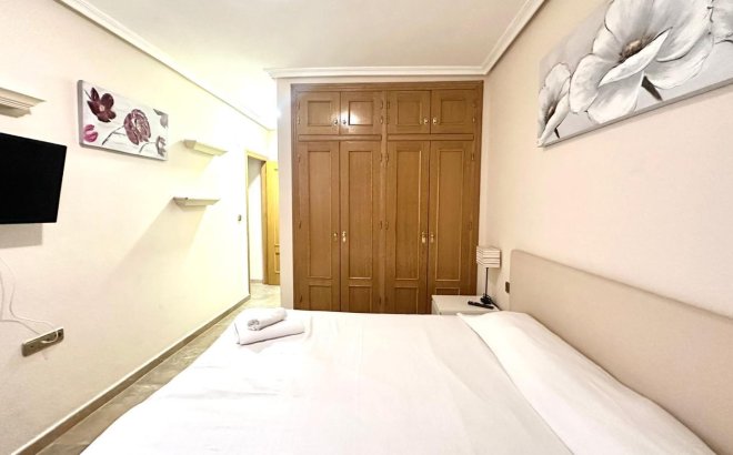 Herverkoop - Appartement -
Torrevieja