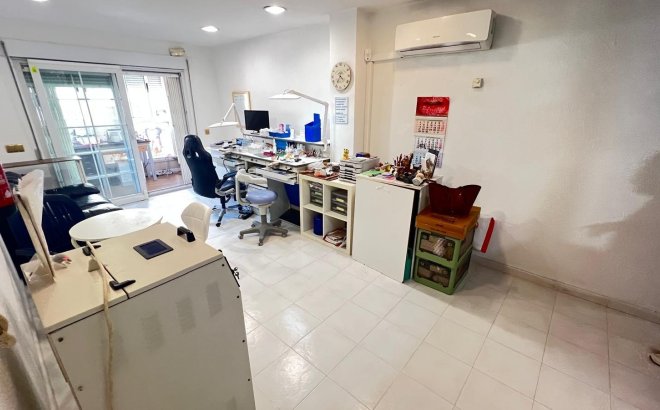 Herverkoop - Appartement -
Torrevieja