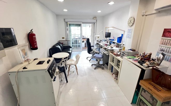 Herverkoop - Appartement -
Torrevieja