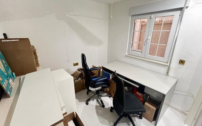 Herverkoop - Appartement -
Torrevieja