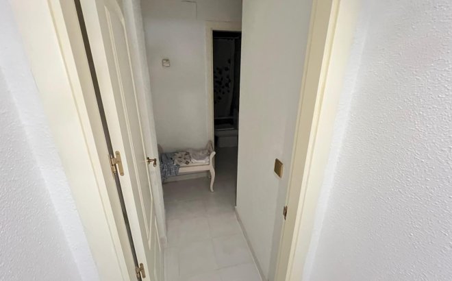 Herverkoop - Appartement -
Torrevieja