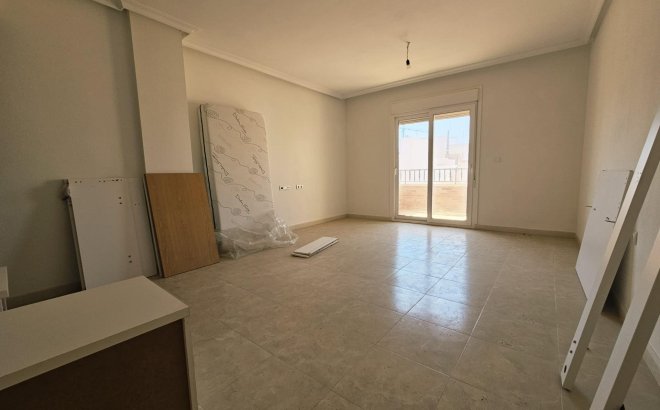Resale - Apartment -
Torrevieja
