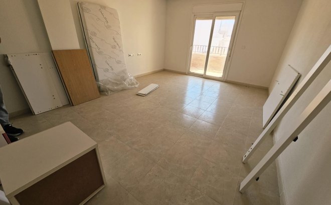 Resale - Apartment -
Torrevieja