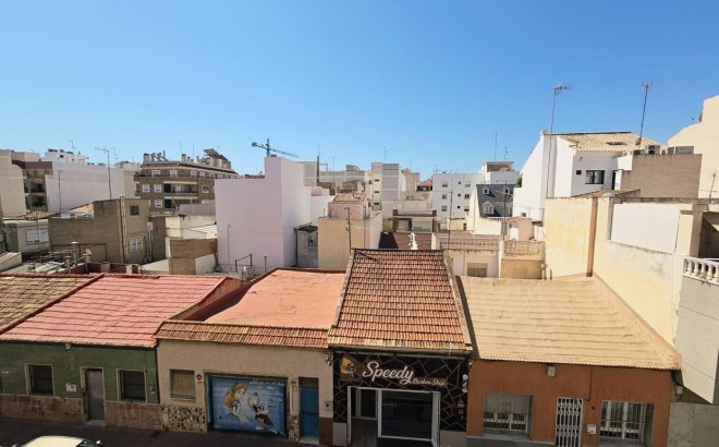 Resale - Apartment -
Torrevieja