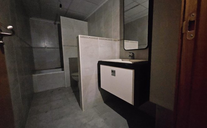 Resale - Apartment -
Torrevieja